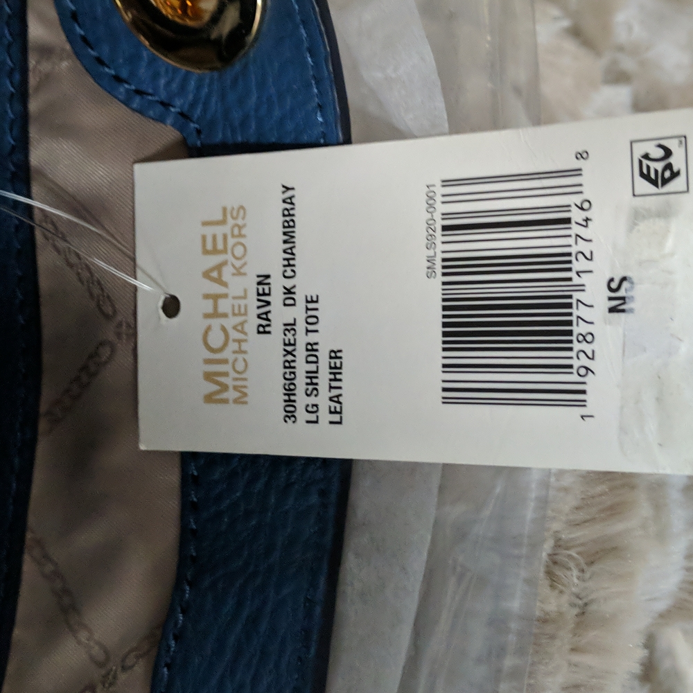 New Micheal Kors Blue - Picture 3 of 3